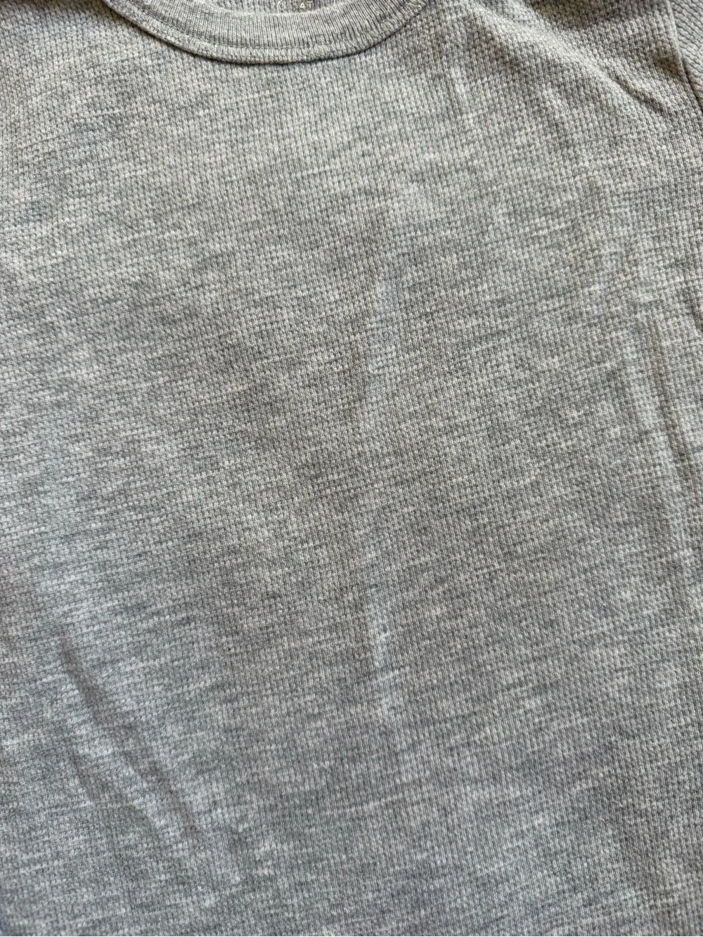 The Children's Place Long-Sleeve Waffle Thermal Tops in White and Gray